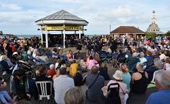 Folk Introducing Stage