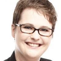 Lucile Muller's Instagram, Twitter & Facebook