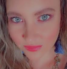 Sherrie Capps's Instagram, Twitter & Facebook