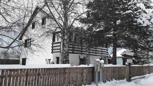 Book now directly from the host! Guest Accommodation Vila Eden ComandÄƒu Romania Online Reservation Tripvizor