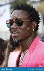 2,294 Famequot Stock Photos