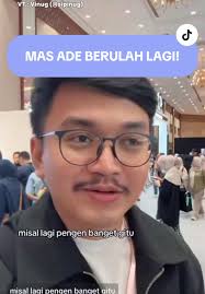 Mas Ade dan Kecintaan Terhadap YSL Tuxedo