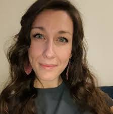 Amy Westberg's Instagram, Twitter & Facebook