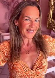 Lorraine Stanley: 'I used weight loss jabs to lose 6.5st but one shock  changed my mind'