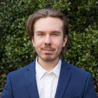 Kathryn Skiles's Instagram, Twitter & Facebook