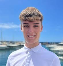 Good morning looking for someone to restrain deck