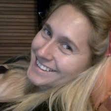 Andrea Bertolo (@anzuslinda)