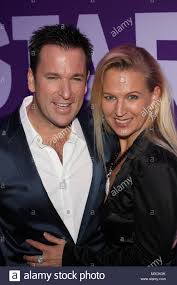 Wie viel geld hat michael wendler wirklich? Michael Wendler Mit Frau Claudia Echo 2014 Dans Der Messe Berlin Berlin 27 03 2014 Photo Stock Alamy