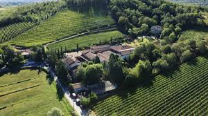 In questo scenario da cartolina, tra colori e sapori, nascono i vini jermann. Antinori Erwirbt Mehrheit An Jermann In Friaul