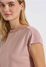 STREET-ONE T-shirt avec détail côtelé pour femmes en Rose