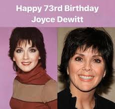 Anne Dewitt's Instagram, Twitter & Facebook