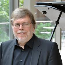 Pianist Leslie Kinton plays all-Beethoven recital