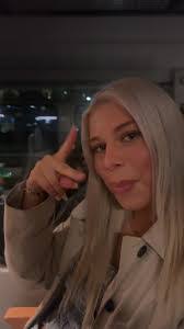 Mai Hansen's Instagram, Twitter & Facebook