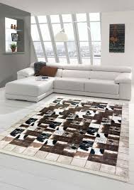 Ideal als bettvorleger, kaminvorleger oder dekorativer teppichläufer im wohnbereich. Kuhfell Imitat Teppich Patchwork Print Kaufland De