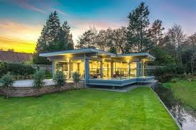 Fertighaus Kaufen Schlusselfertig In 2020 Bungalow Design Granny Annexe Prefab