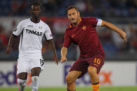 Everything from skins and kits, to gigantic face, logo and background megapacks and unbeatable football manager tactics. Totti S Two Assists Tame Astra Giurgiu Chiesa Di Totti