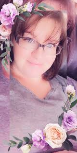 Mamma! It's Sunday. I don't have to do anything!!" ✌️