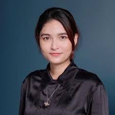 Amanda Brum's Instagram, Twitter & Facebook