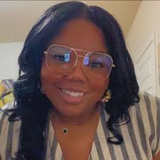 We are honored to introduce the exceptional Leader Mr. Abhinav Narula as  one of our jury member for the highly anticipated Red Carpet Experiential  Marketing Awards. Don't miss this chance to be