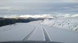 În plină explozie florală, ski resort transalpina vine cu o veste bună pentru iubitorii muntelui, pentru amatorii de adrenalină si pentru cei. Transalpina In Imagini Iarna Youtube
