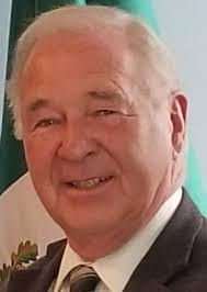 Greg Abrams's Instagram, Twitter & Facebook