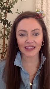 Michele Hecht's Instagram, Twitter & Facebook