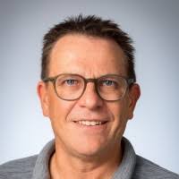 100+ perfiles de «Beyler»