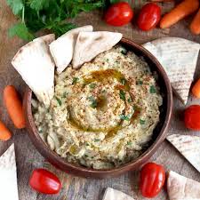 This Baba Ganoush Recipe With Roasted Eggplant Tahini Garlic And Lemon Juice Is Smooth Creamy And So Tasty This Sim Babaganoush Recipe Baba Ganoush Recipes