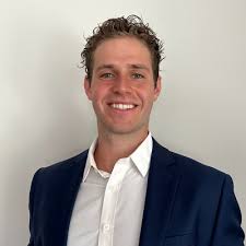 I am very happy to announce that I will be attending Boston University  School of Law this fall! I'm so grateful for all the support from my  family, friends, professors, and colleagues