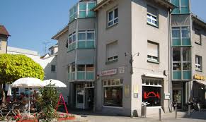 Hier finden sie alle busse von esslingen nach essen und zurück. Asia Imbiss Dang Esslingen Am Neckar Restaurant Thailandisch By Gastraum