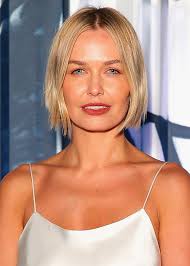 Lara worthington shares the secret behind her incredible body transformation. Lara Worthington Is Now Brunette Beauty Crew