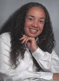 Karen Batts's Instagram, Twitter & Facebook