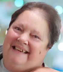 Joanie Thomas's Instagram, Twitter & Facebook