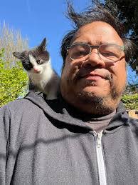 Levi Collier's Instagram, Twitter & Facebook