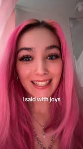 why tf do i look like that in the last clip 😭😭 #explore #relatable #funny  #trending #explorepage