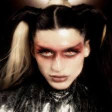 Stream kennyminaj music