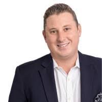 Alexander Dorfman's Instagram, Twitter & Facebook