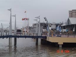 Guayaquil - Malecon 2000 - Plaza de las Americas | Vista par… | Flickr