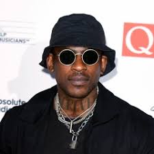 Stream Holly Blount music