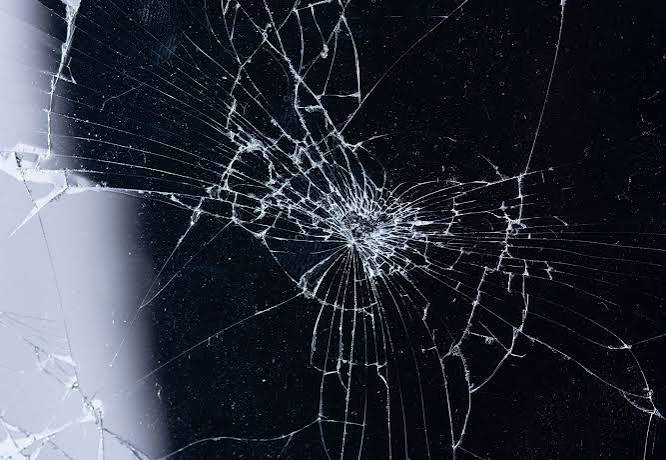 Predicting when and where glass will break | FAU