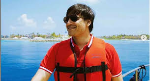 Latest bollywood news, bollywood news today, bollywood celebrity news actor vivek oberoi, earlier this week, shared heartbreaking details after he attended the funeral of sushant. Vivek Oberoi S Valentine S Day Video Lands Him In Trouble Actor Issued Challan By Mumbai Cops People News Zee News