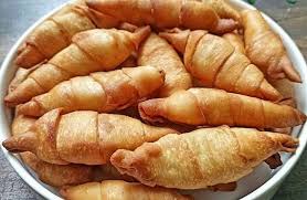 Unboxing dan cara menggunakan mesin gilingan mie /. Olahan Pisang Di Gulung Kulit Renyah Ada Versi Molen Mini Hingga Coklat