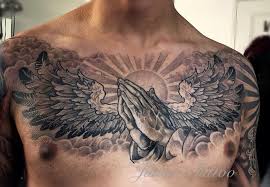 Since deontay is a religious person, so he got the tattoo of 'celtic cross' inked on the center of his chest. Facebook