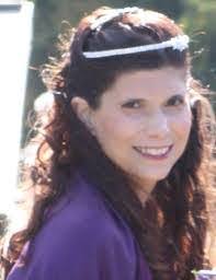 Katrina Mansfield's Instagram, Twitter & Facebook