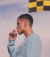 He is an actor, known for élite (2018), 15 años y un día (2013) and la corona partida (2016). 20 Aron Ideen Promis Manner Mit Stil Jungs Bilder