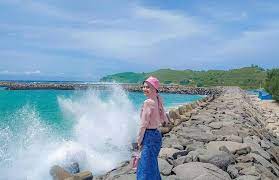 Gambar pemandangan ini semua mudah kok, asal kamu mau mencobanya, semua nya pasti terasa mudah ketikda kita mencoba. Pantai Tambakerjo Wisata Blitar Dengan Pasir Pantai Yang Indah