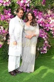 Akash Ambani S Shloka Mehta S Wedding Shah Rukh Khan Gauri Khan And Priyanka Chopra Make It An Evening To Remember This boy confirms rakhi marriage with ritesh; shah rukh khan gauri khan and priyanka