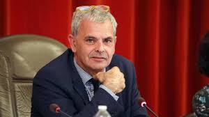 Medias and tweets on ch_bouchet ( christophe bouchet ) ' s twitter profile. Le Tourisme D Affaires A Tours C Est Catastrophique Annonce Le Maire Christophe Bouchet