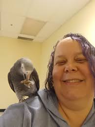 Kissing and playing with mum during a long journey 😘