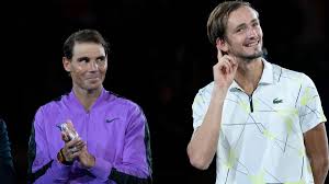 Liebe schülerinnen und schüler, auf dieser seite findet ihr hinweise und links auf übungen. Us Open Rafael Nadal Mit Triumph Daniil Medvedev Einer Fur Die Zukunft Eurosport